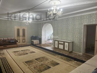 Отдельный дом · 6 комнат · 160 м² · 10 сот., Бейбитшилик 51а — На против магазину за 390 000 ₸ в 