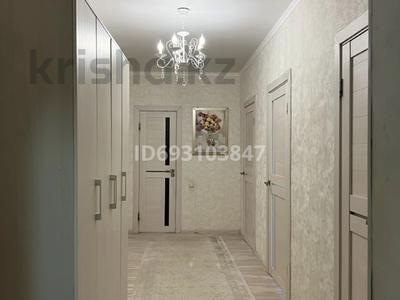 2-комнатная квартира, 77 м², 2/12 этаж, А-98 1 за 38 млн 〒 в Астане, Алматы р-н