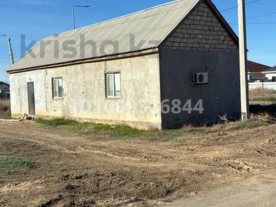 Жеке үй · 2 бөлме · 100.3 м² · 9.2 жүзд., Жұлдыз-2 ш/а., Дауенова 14, бағасы: 15 млн ₸ в Атырау, мкр Жулдыз-2