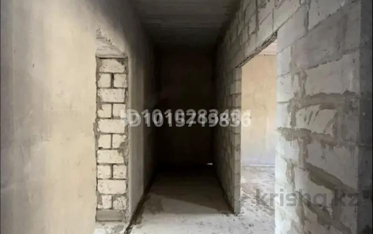 2-бөлмелі пәтер · 80.4 м² · 5 қабат, 17-ш/а., ​17-й микрорайон 107, 110, бағасы: 26.5 млн ₸ в Актау, 17-й мкр — фото 2