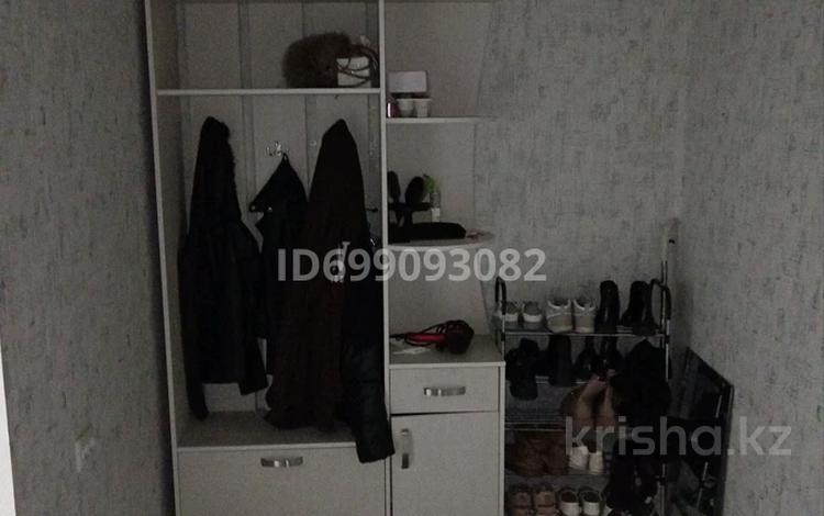 Отдельный дом · 3 комнаты · 60 м² · 6.3 сот., Акылбекова 61 — 11 школа за 15 млн ₸ в Таразе — фото 2