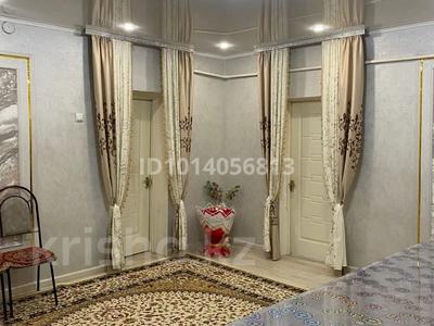 Отдельный дом · 5 комнат · 92.8 м² · 10 сот., Кустанайский пер. 1/1 — ДОМ ПОД БИЗНЕС/ВДОЛЬ ДОРОГИ за 37 млн ₸ в Таразе