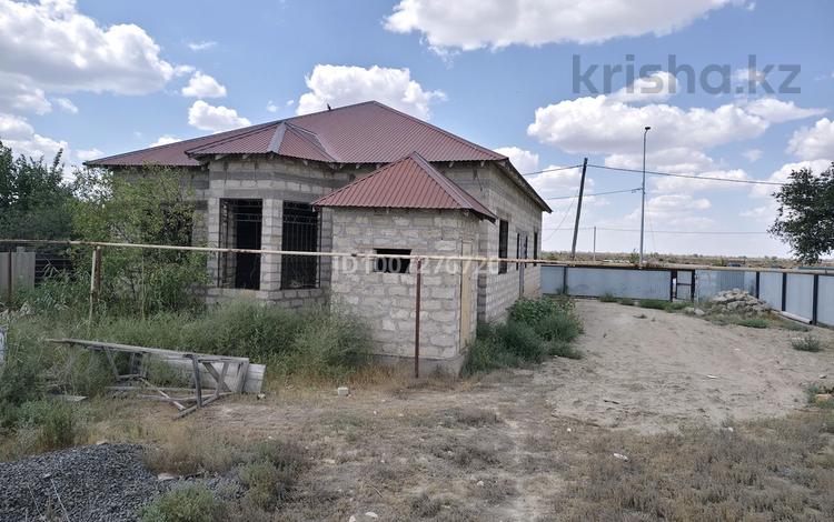 Отдельный дом · 4 комнаты · 180 м² · 10 сот., Ащыколь 16 за 10 млн 〒 в Атырау — фото 2