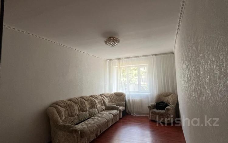 3-комнатная квартира · 70 м² · 2/10 этаж, Гагарина 1/3 за 180 000 〒 в Уральске — фото 2