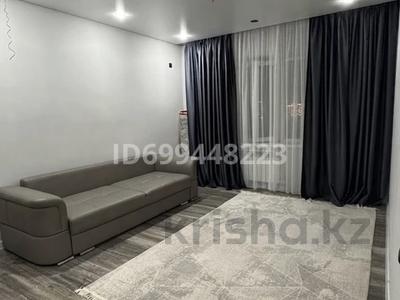 1-комнатная квартира · 52 м² · 9/9 этаж, проспект Абая 244 за 220 000 ₸ в Уральске