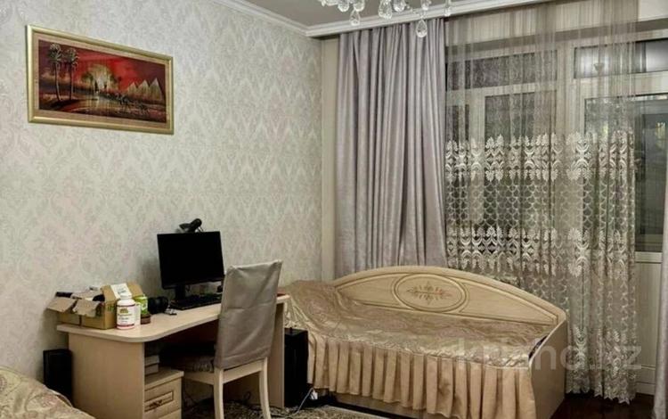 3-бөлмелі пәтер · 100 м² · 13/16 қабат, Абая 150/230, бағасы: 66 млн ₸ в Алматы, Бостандыкский р-н — фото 7