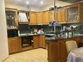 Жеке үй · 4 бөлме · 382.6 м² · 23 жүзд., Азата 56 — РСУ, бағасы: 180 млн ₸ в Семее