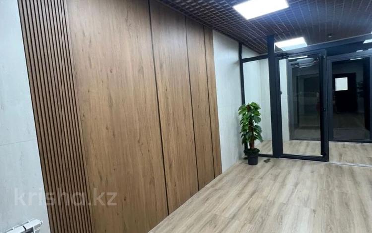 2-комнатная квартира · 58.8 м² · 12/13 этаж, Просп. Назарбаева 28 за 62.5 млн ₸ в Алматы, Жетысуский р-н — фото 9