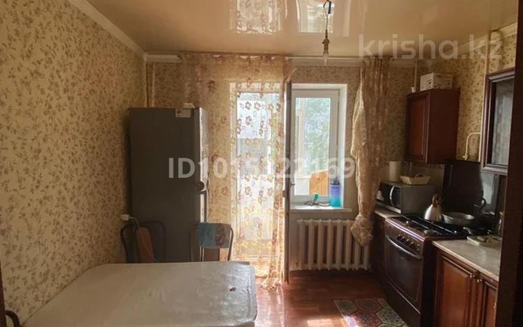 2-комнатная квартира · 56 м² · 3/5 этаж, мкр Шанхай 39 — Вавилова Рыскулова Жубанова за 16 млн ₸ в Актобе — фото 2