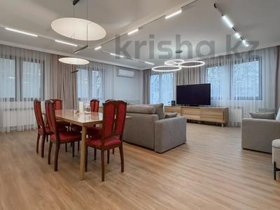 4-комнатная квартира · 132.6 м² · 3/5 этаж, Тулебаева 114а — Богенбай Батыра за 285 млн ₸ в Алматы, Медеуский р-н