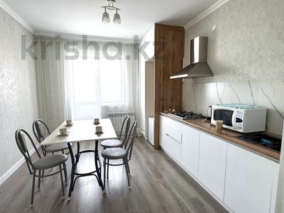 2-бөлмелі пәтер · 75 м² · 3 қабат, Алтын орда ш/а., Мангилик ел 18, бағасы: 230 000 ₸ в Актобе, мкр. Алтын орда