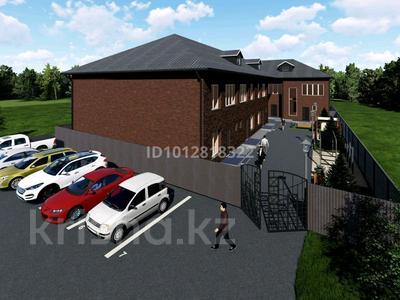 4-комнатная квартира · 140 м², Бирлик 3 — 10 мкр за 35 млн ₸ в Уральске