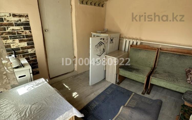 Отдельный дом · 2 комнаты · 20 м², мкр Тастак-3, Рахманинова 95 — Угл Карасай Батыра за 80 000 ₸ в Алматы, Алмалинский р-н — фото 10