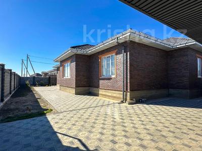 Жеке үй · 6 бөлме · 283.5 м² · 10 жүзд., Талдыкорган Жастар 1 111, бағасы: 125 млн ₸
