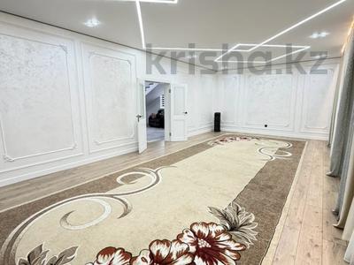 4-бөлмелі пәтер · 273 м², 69 1/1, бағасы: 70 млн ₸ в Талапкер 
