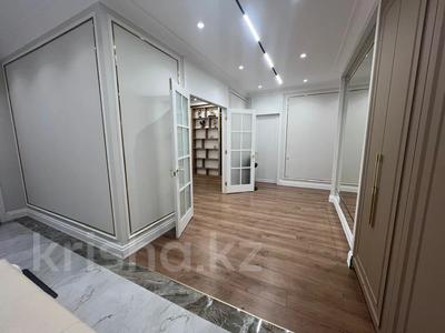 4-комнатная квартира · 170 м² · 10/21 этаж, Конаева 5 — Кунаева за 195 млн ₸ в Астане, Есильский р-н