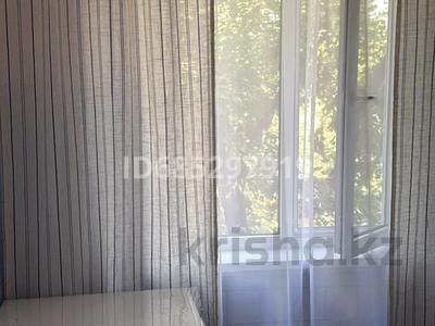 2-комнатная квартира · 48 м² · 3/4 этаж, мкр Аксай-2 за 280 000 ₸ в Алматы, Ауэзовский р-н