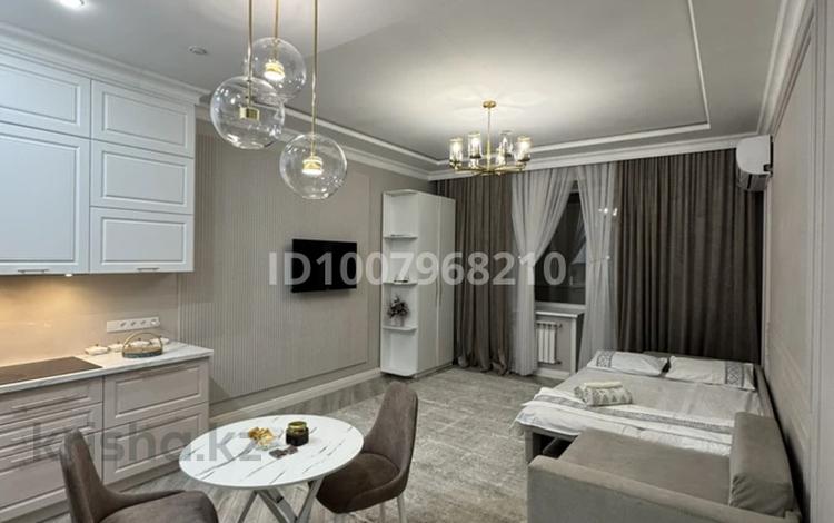 1-комнатная квартира · 40 м² · 6/9 этаж, Камзина 41/3 — Баянтау за 15 000 ₸ в Павлодаре — фото 2