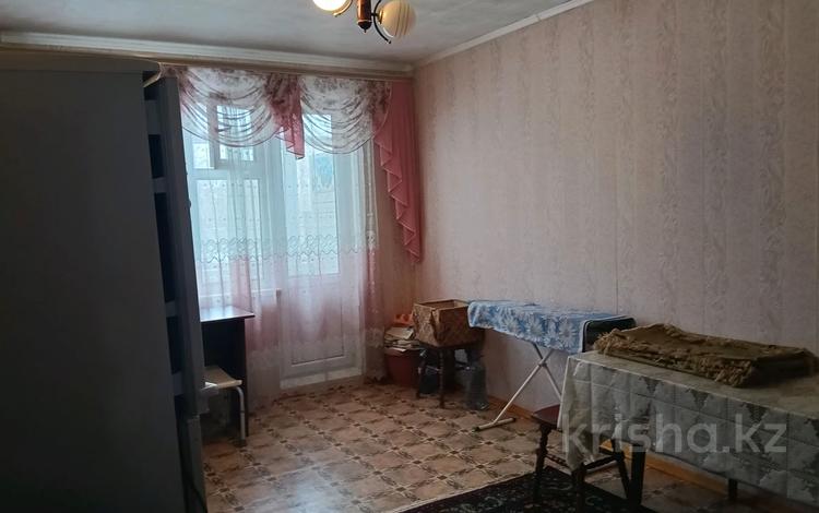 3-бөлмелі пәтер · 65 м² · 2/5 қабат, Алькея Маргулана 1/1, бағасы: 15.5 млн ₸ в Уральске — фото 3