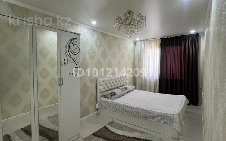 2-комнатная квартира · 46 м² · 2/5 этаж, Иляева 22 — Конаева Байтурсынова Ташенова за 12 000 ₸ в Шымкенте — фото 11