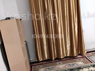 3-комнатная квартира · 80 м², Байсейтова за 100 000 ₸ в Актобе, мкр Гормолзавод