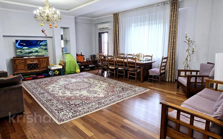 4-комнатная квартира · 198 м² · 6/9 этаж, мкр Керемет за 150 млн ₸ в Алматы, Бостандыкский р-н — фото 2