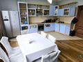 4-комнатная квартира · 198 м² · 6/9 этаж, мкр Керемет за 150 млн ₸ в Алматы, Бостандыкский р-н — фото 8