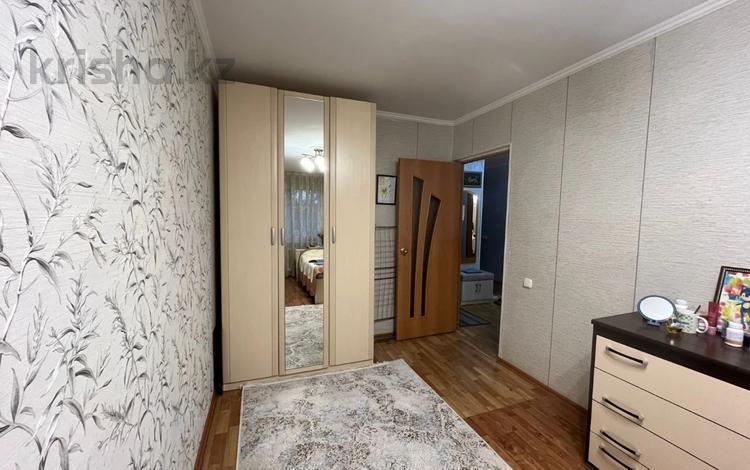 4-комнатная квартира · 77 м² · 2/5 этаж, мкр Юго-Восток, Карбышева за 26.5 млн ₸ в Караганде, Казыбек би р-н — фото 2