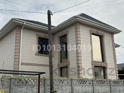 Отдельный дом · 8 комнат · 384.5 м² · 8 сот., Муратбаева 105 — 52 квартал за 60 млн ₸ в Кентау