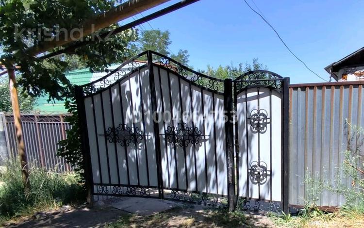 Отдельный дом · 3 комнаты · 57.5 м² · 4 сот., Чимбулак, Макатаева 5 за 25 млн ₸ в Алматинской обл. — фото 2
