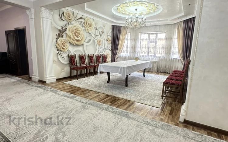 Отдельный дом · 8 комнат · 550 м² · , 1пер. Мангилик ел 14 — Рест. АРИСТОКРАТ, Род. Дом. за 95 млн ₸ в Таразе — фото 2