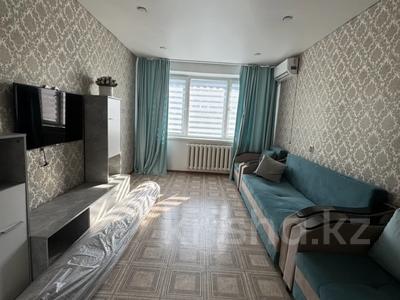 2-комнатная квартира · 54 м² · 5/5 этаж, мкр Кунаева за 17.5 млн ₸ в Уральске
