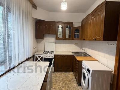 3-комнатная квартира · 80 м² · 4/5 этаж, Зенкова 86 — Шевченко за 400 000 〒 в Алматы, Медеуский р-н