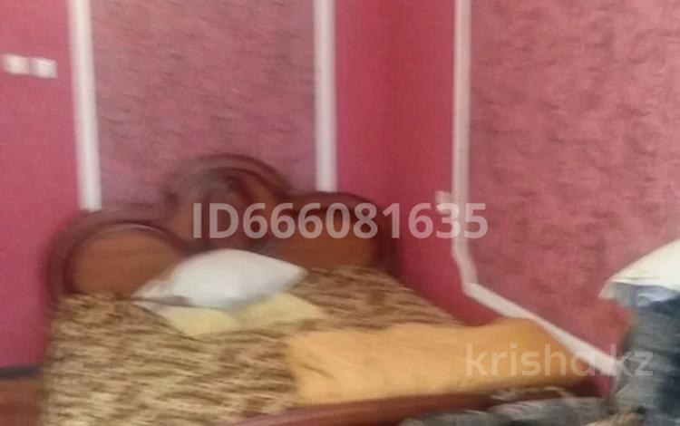 1-комнатная квартира · 50 м², улица Ескалиева 186 — Проспект Назарбаева за 1 500 〒 в Уральске — фото 2