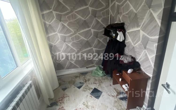 3-бөлмелі пәтер · 49 м² · 3/5 қабат, Абулхайыр хан 26, бағасы: 13.5 млн ₸ в Актобе — фото 2