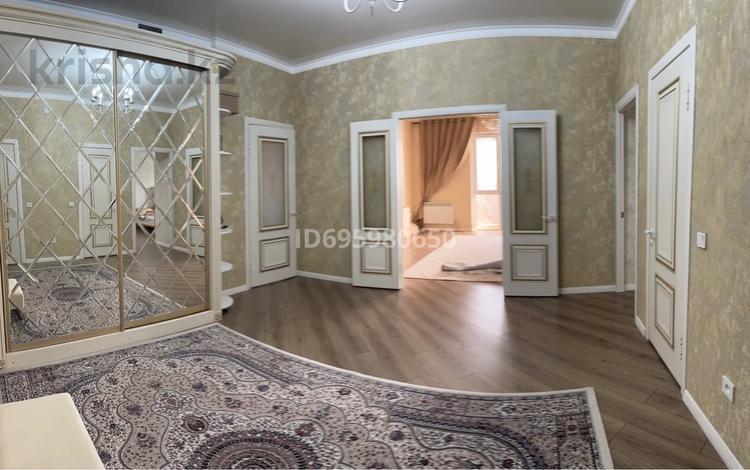 2-бөлмелі пәтер · 84 м² · 9/10 қабат, 18-й микрорайон, бағасы: 35 млн ₸ в Шымкенте, Енбекшинский р-н — фото 2