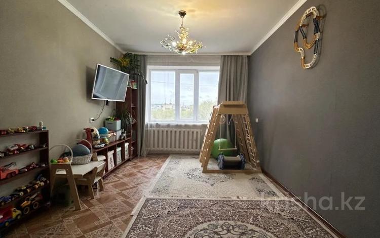 3-бөлмелі пәтер · 63.6 м² · 4/9 қабат, 2 ш/а., Братья Жубановых, бағасы: 20.5 млн ₸ в Актобе, мкр 8 — фото 20