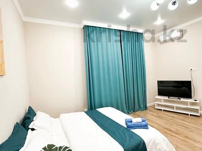 1-комнатная квартира · 50 м² · 11/12 этаж, Толе би 61 — Хан Шатыр за 18 000 〒 в Астане