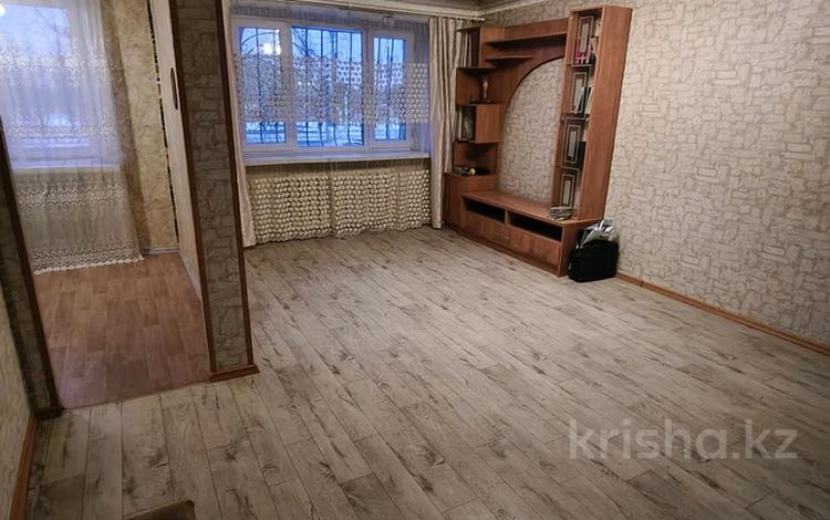 3-бөлмелі пәтер · 59.6 м² · 1/5 қабат, Республики, бағасы: 8.5 млн ₸ в Темиртау — фото 2