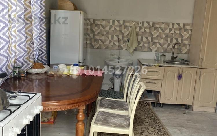Жеке үй · 2 бөлме · 30 м², Айгерім-2 ш/а. 25, бағасы: 7 000 ₸ в Алматы, Алатауский р-н — фото 2