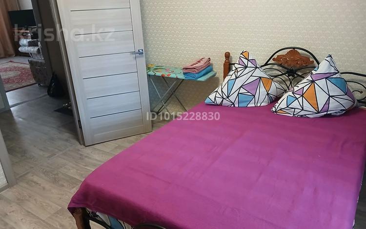 2-комнатная квартира · 52 м² · 1/5 этаж, Абая 57 — Кердери за 13 000 ₸ в Уральске, мкр Школьник — фото 9
