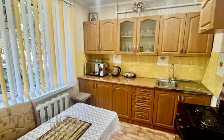 1-комнатная квартира · 33.6 м² · 1/9 этаж, 70 квартал за 8 млн ₸ в Темиртау — фото 9