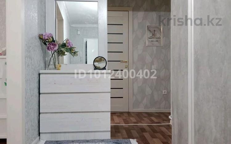 2-бөлмелі пәтер · 63.8 м² · 5/5 қабат, Хиуаз Доспановой 30, бағасы: 16 млн ₸ в Аксу — фото 17