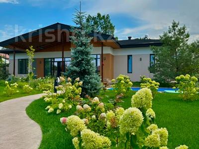 Отдельный дом · 4 комнаты · 150 м² · 18 сот., мкр Горный Гигант, Ахмадьярова — Аль-Фараби/Сейфуллина за 450 млн ₸ в Алматы, Медеуский р-н