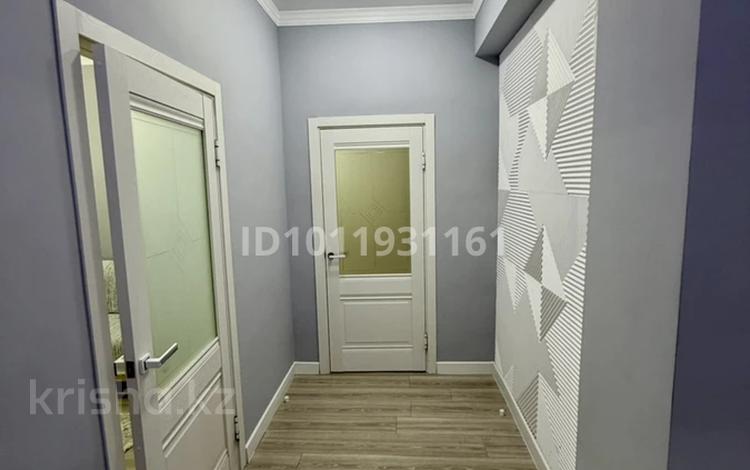 2-бөлмелі пәтер · 60 м² · 7/9 қабат, Просп. Абулхаир Хана 51АблокБ — Abyroy residence, бағасы: 240 000 ₸ в Атырау, мкр Авангард-2 — фото 9