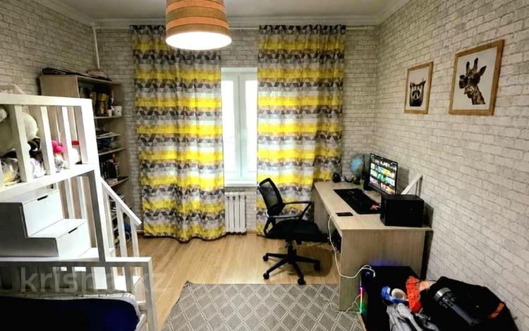 3-бөлмелі пәтер · 72.6 м² · 1/9 қабат, Аносова — Шакарима, бағасы: 48 млн ₸ в Алматы, Алмалинский р-н — фото 2