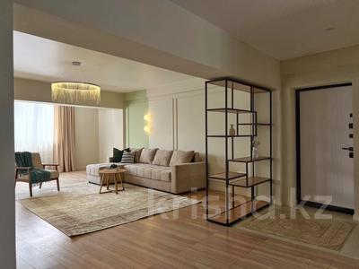 4-комнатная квартира · 108 м² · 5/5 этаж, Уалиханова — Карасай батыра за 82 млн 〒 в Алматы, Медеуский р-н