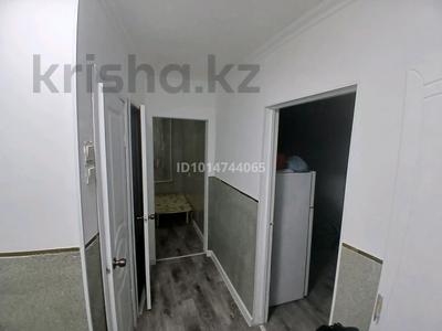 2-бөлмелі пәтер · 46 м² · 4/5 қабат, нефтяников 23, бағасы: 12 млн ₸ в Актобе, мкр Гормолзавод