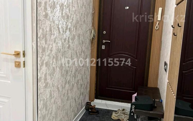 2-комнатная квартира · 52 м² · 2/5 этаж, Поповича 1 — Урдинская за 17.5 млн ₸ в Уральске — фото 2