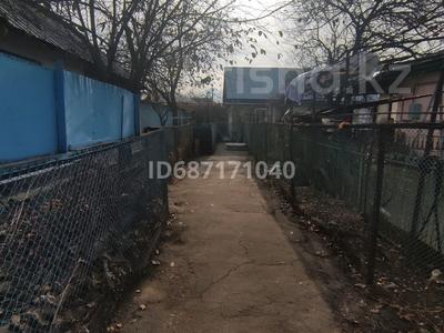 Отдельный дом · 4 комнаты · 75 м² · 7 сот., мкр Айгерим-1, Азизбекова 34А — Рыскулова Ахрименко за 40 млн 〒 в Алматы, Алатауский р-н